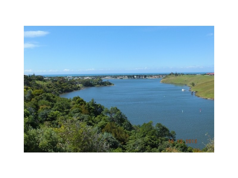 45 Nautilus Way, Lakes Entrance VIC 3909