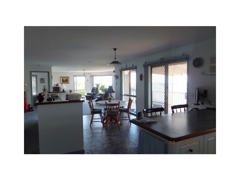 45 Nautilus Way, Lakes Entrance VIC 3909