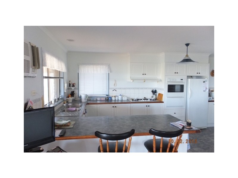 45 Nautilus Way, Lakes Entrance VIC 3909