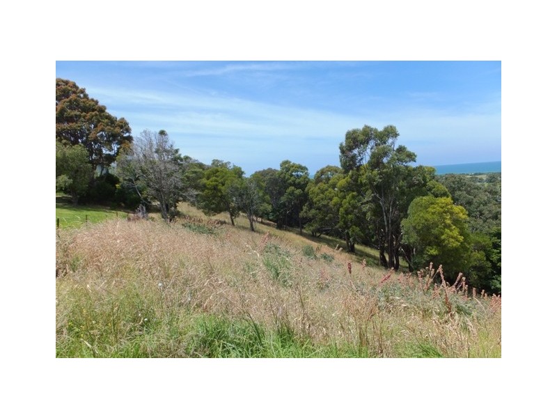 31 Lyrebird Court, Lakes Entrance VIC 3909