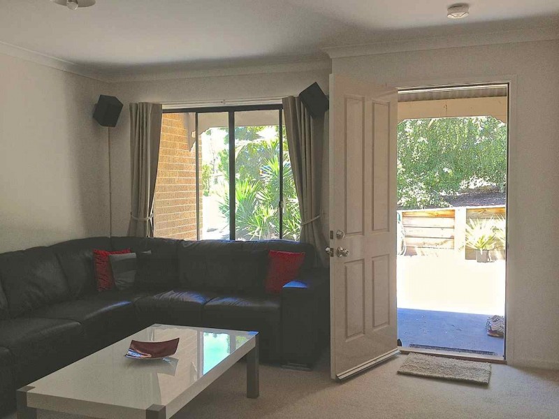 10 Neals Road, Metung VIC 3904