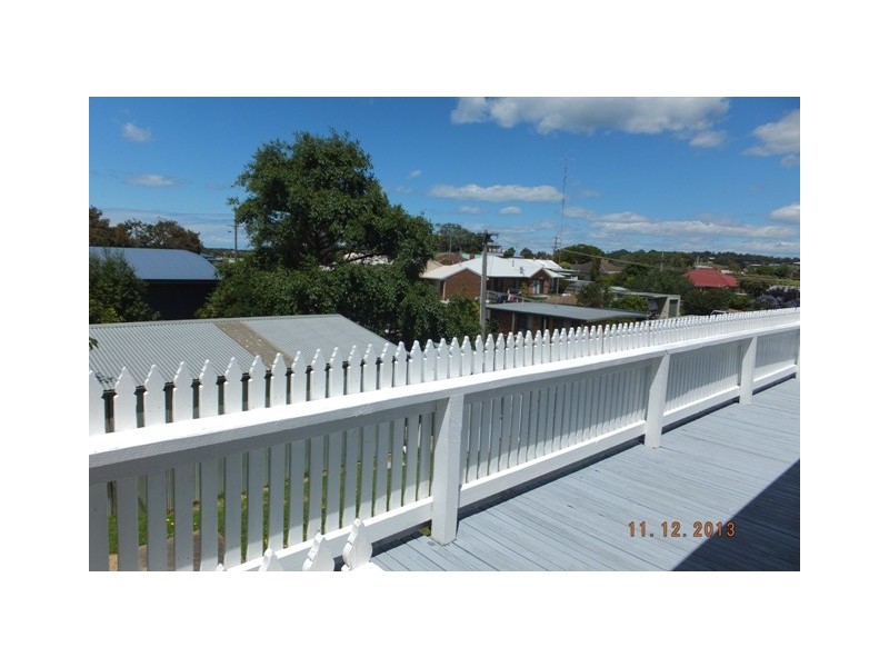 8 Sudings Road, Lakes Entrance VIC 3909