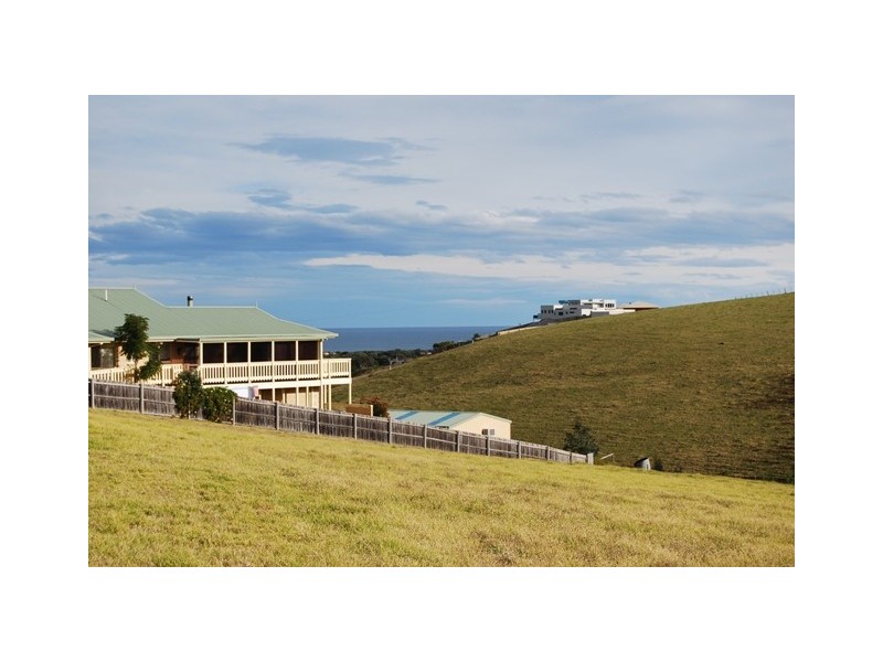 81 Stirling Drive, Lakes Entrance VIC 3909