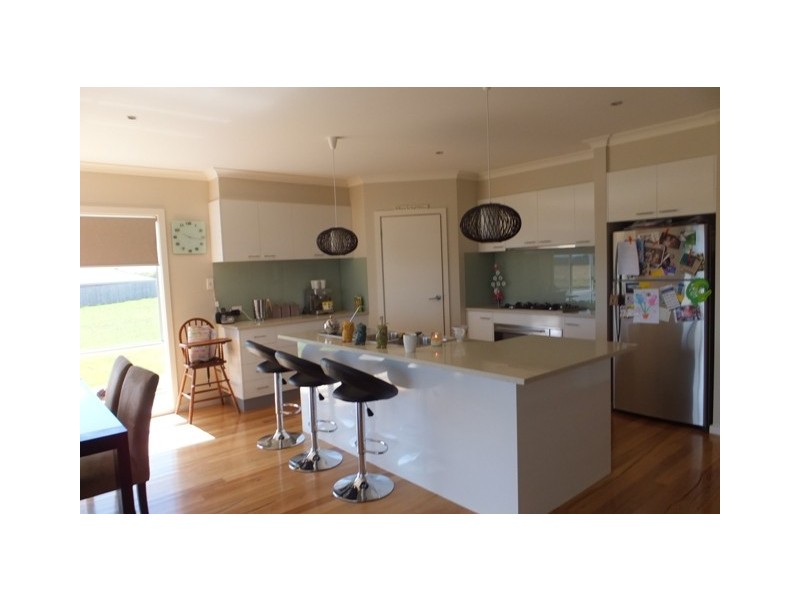 19 Bream Road, Lake Tyers Beach VIC 3909