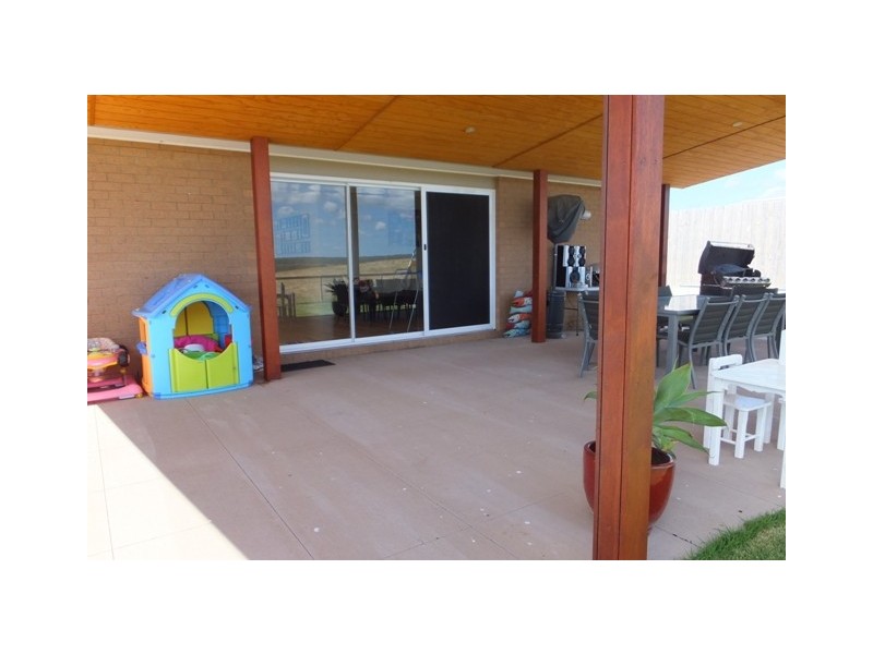 19 Bream Road, Lake Tyers Beach VIC 3909
