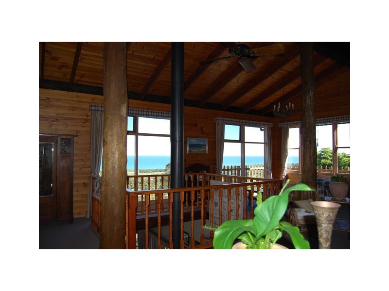 16a Gay Street, Lakes Entrance VIC 3909