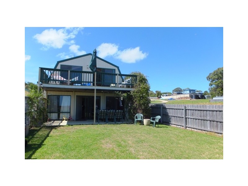22 O’Neils Road, Lakes Entrance VIC 3909