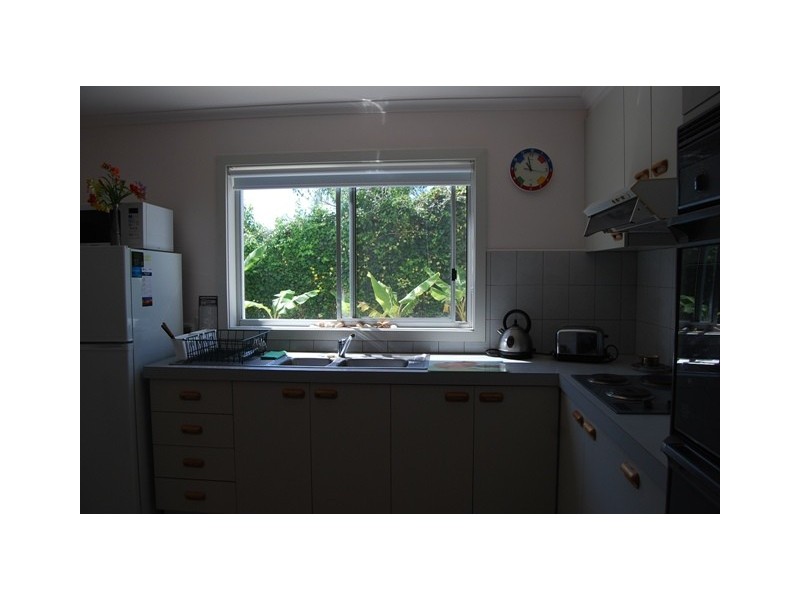 2/40 Hazel Road, Lakes Entrance VIC 3909