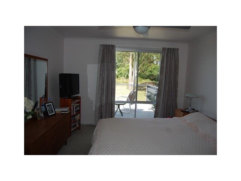 2/40 Hazel Road, Lakes Entrance VIC 3909