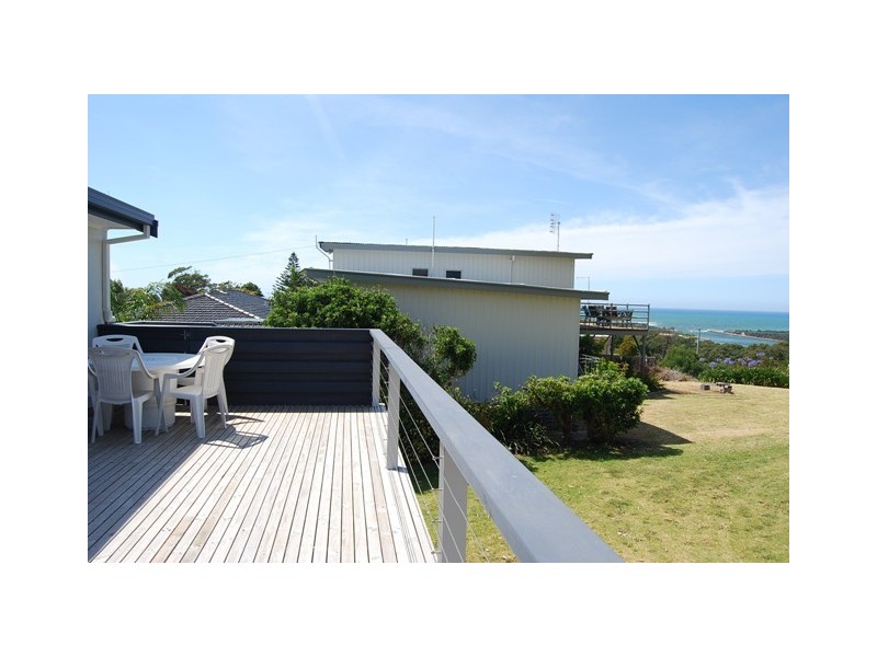 2/40 Hazel Road, Lakes Entrance VIC 3909