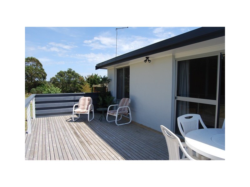 2/40 Hazel Road, Lakes Entrance VIC 3909