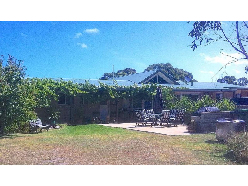 780 Nungurner Road, Metung VIC 3904