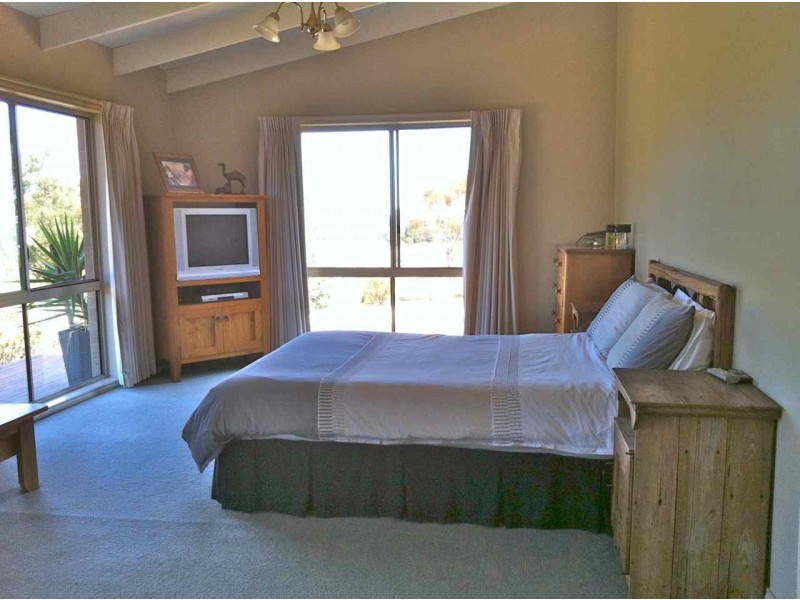 780 Nungurner Road, Metung VIC 3904