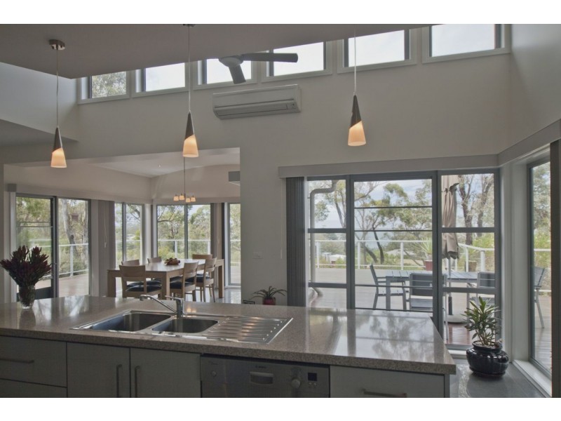 47 Kings Cove Boulevard, Metung VIC 3904