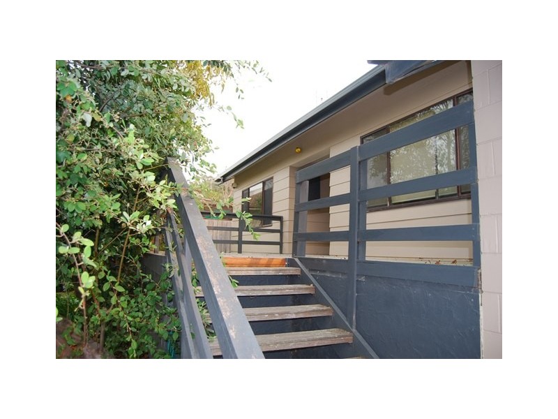 41 Robin Street, Lakes Entrance VIC 3909