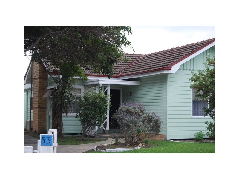 53 Church Street, Lakes Entrance VIC 3909