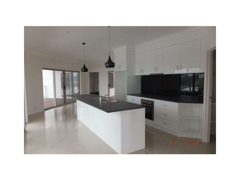 18 Tower Hill Court, Lakes Entrance VIC 3909