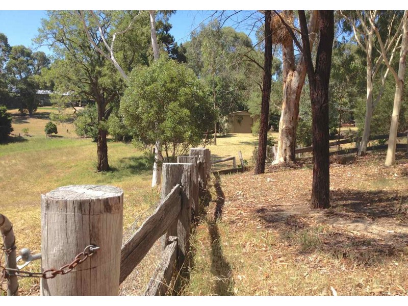 8A Bayview Court, Metung VIC 3904