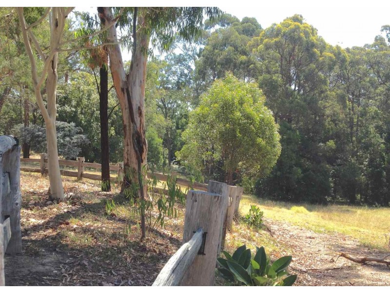 8A Bayview Court, Metung VIC 3904