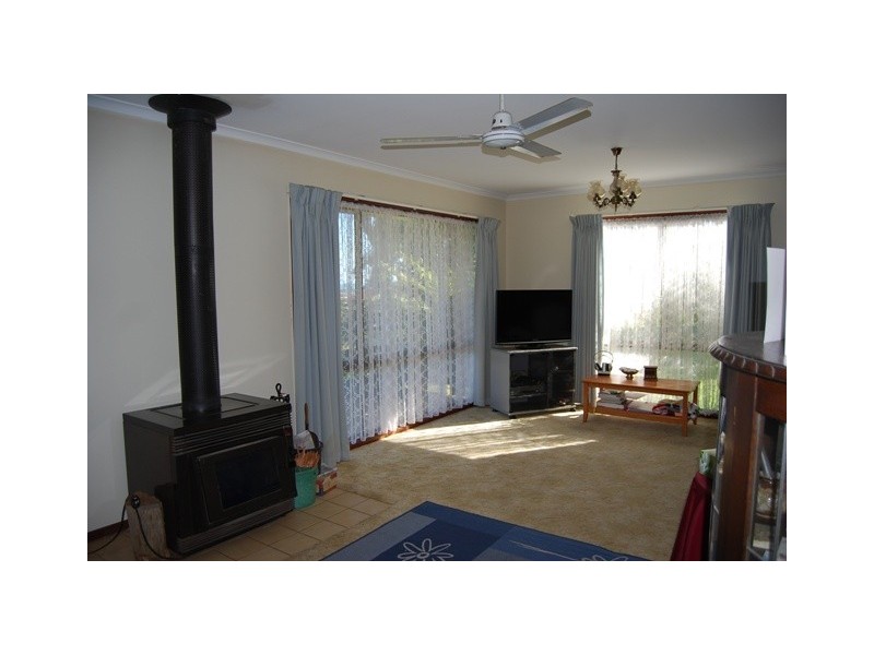 170 Myer Street, Lakes Entrance VIC 3909