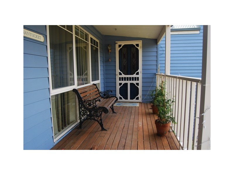 19 The Balcony, Lakes Entrance VIC 3909