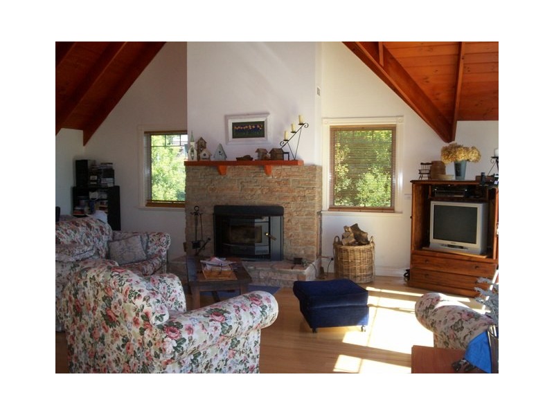 19 The Balcony, Lakes Entrance VIC 3909