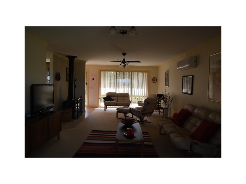 29 Tamhaven Drive, Swan Reach VIC 3903