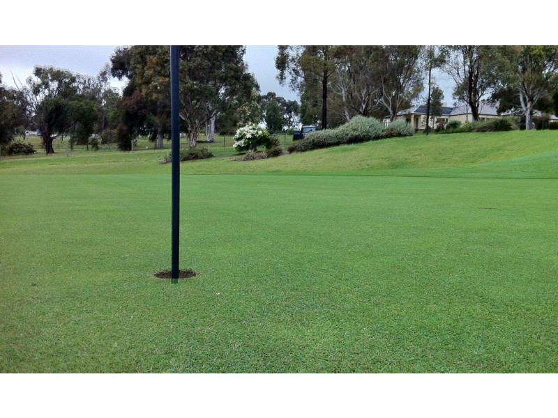 18 The Sanctuary, Metung VIC 3904