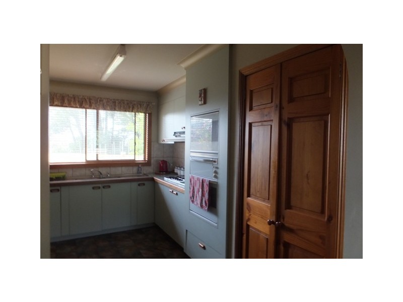 530 Lake Tyers Beach Road, Lake Tyers Beach VIC 3909