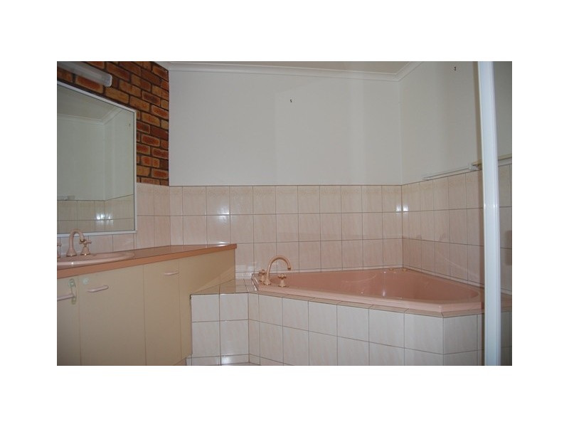 14 McCue Road, Lakes Entrance VIC 3909