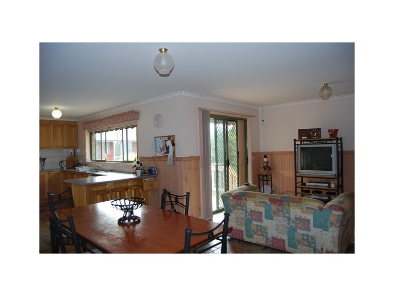 39 Stirling Drive, Lakes Entrance VIC 3909