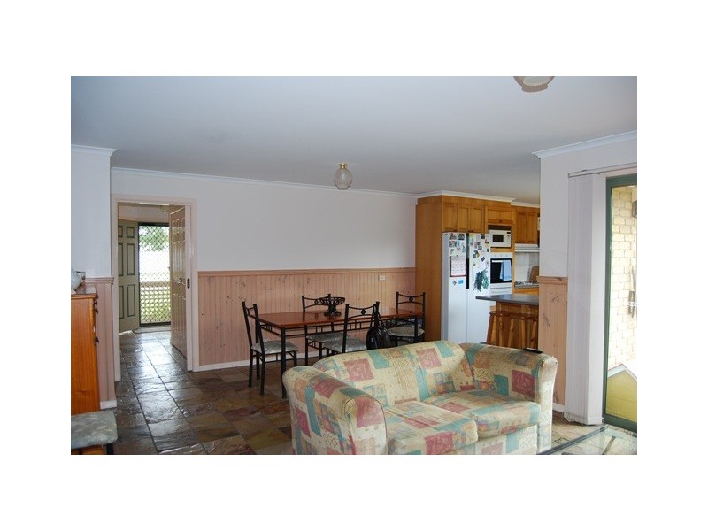 39 Stirling Drive, Lakes Entrance VIC 3909