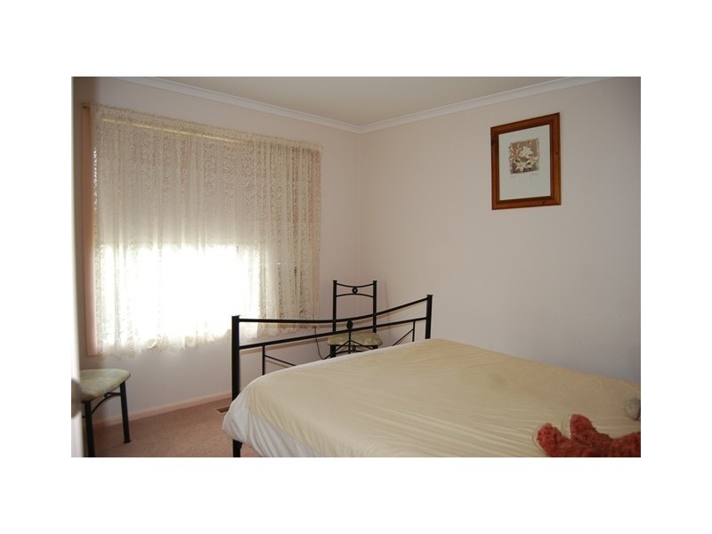 39 Stirling Drive, Lakes Entrance VIC 3909