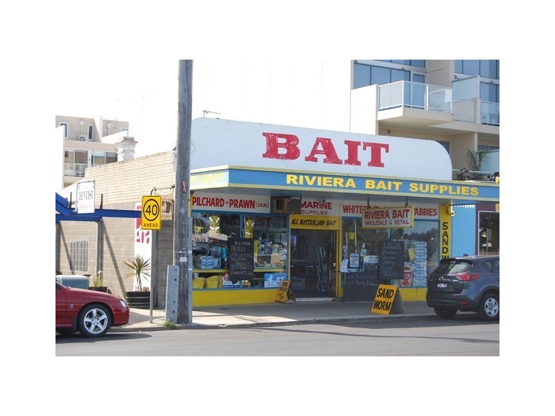 243 Esplanade, Lakes Entrance VIC 3909