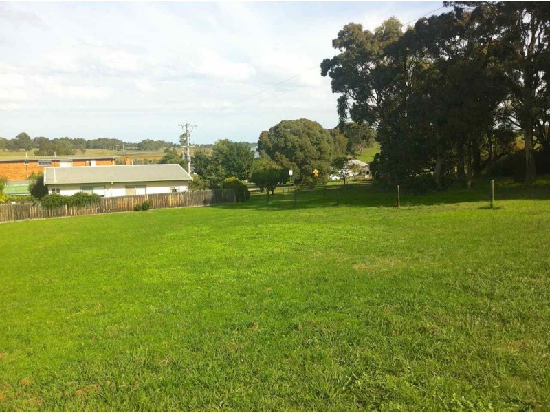 10 Bolding Court, Johnsonville VIC 3902