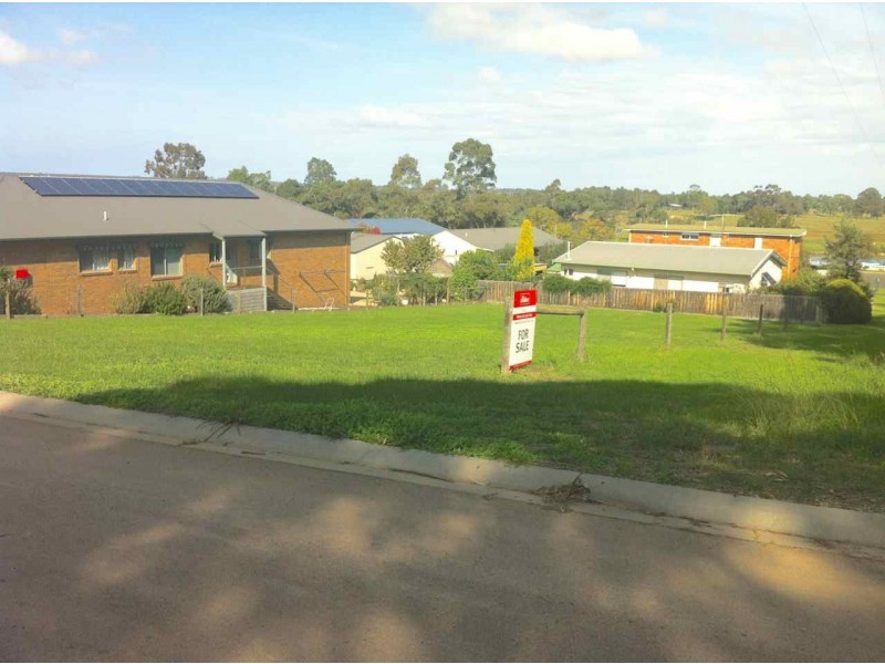 10 Bolding Court, Johnsonville VIC 3902