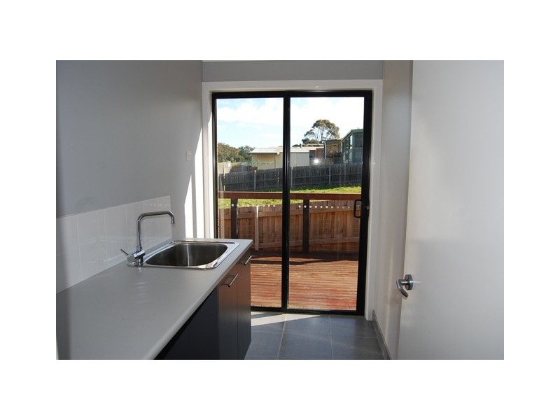 22 Hunters Lane, Lakes Entrance VIC 3909