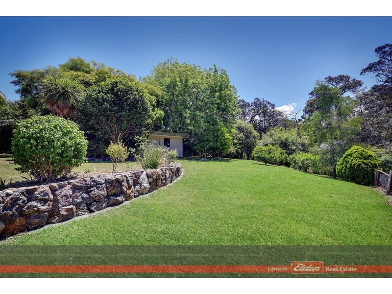 55 Seaview Parade, Lakes Entrance VIC 3909