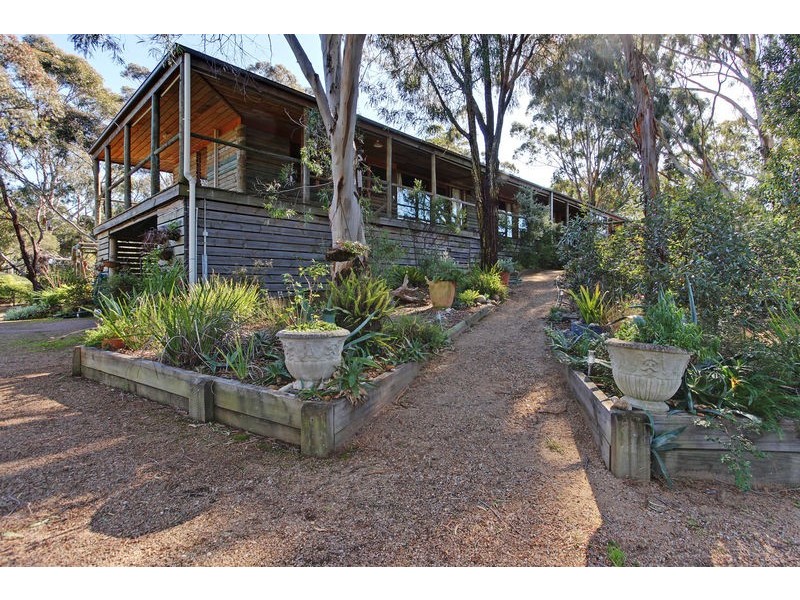 7 Landscape Drive, Metung VIC 3904