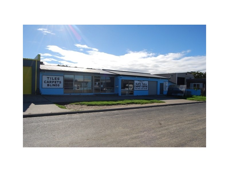 2 – 48 Whiters Street, Lakes Entrance VIC 3909