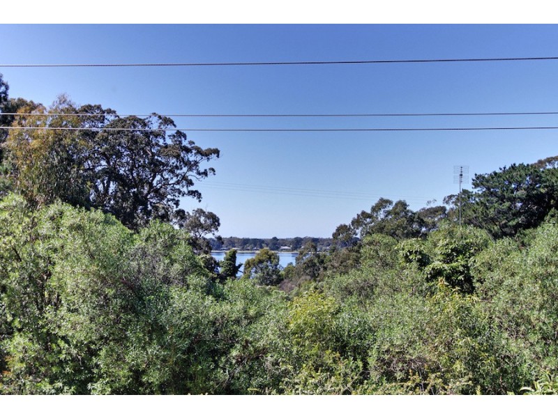 2 Young Court, Metung VIC 3904