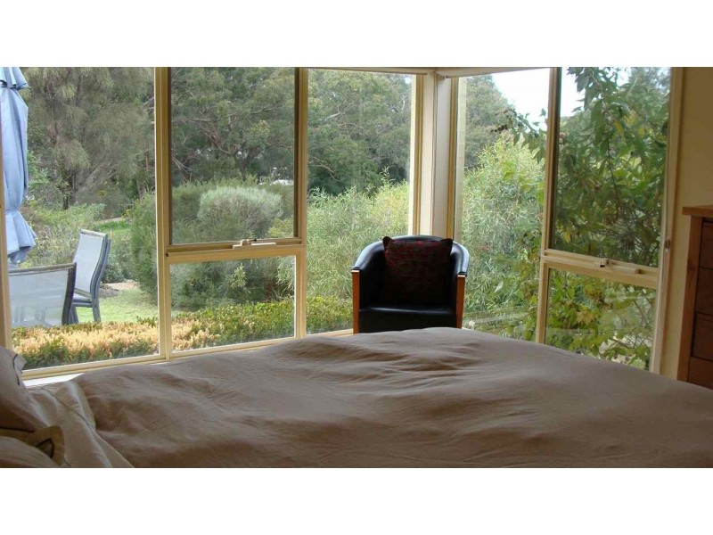 2 Bancroft Place, Metung VIC 3904