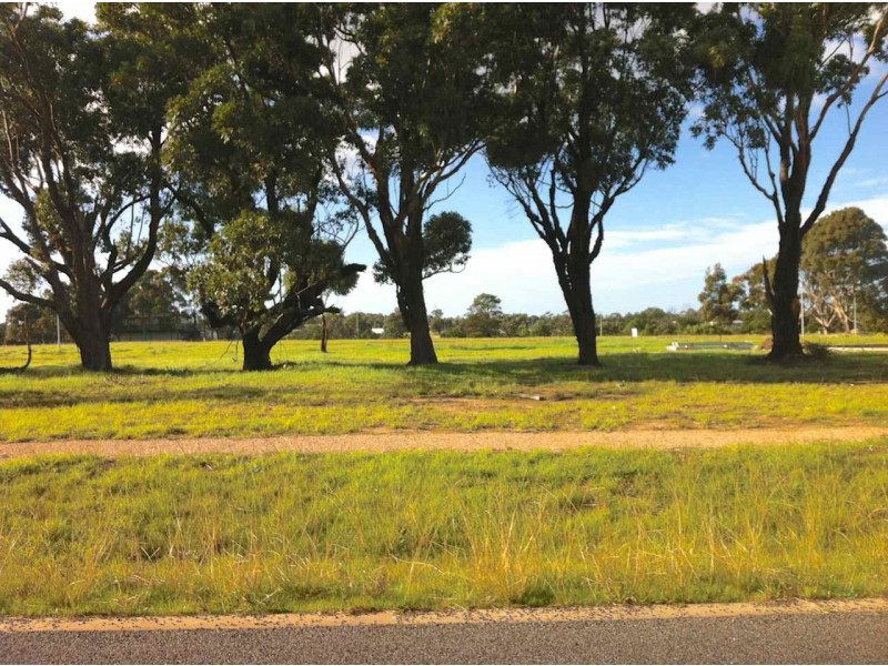 7 Peter Road, Metung VIC 3904