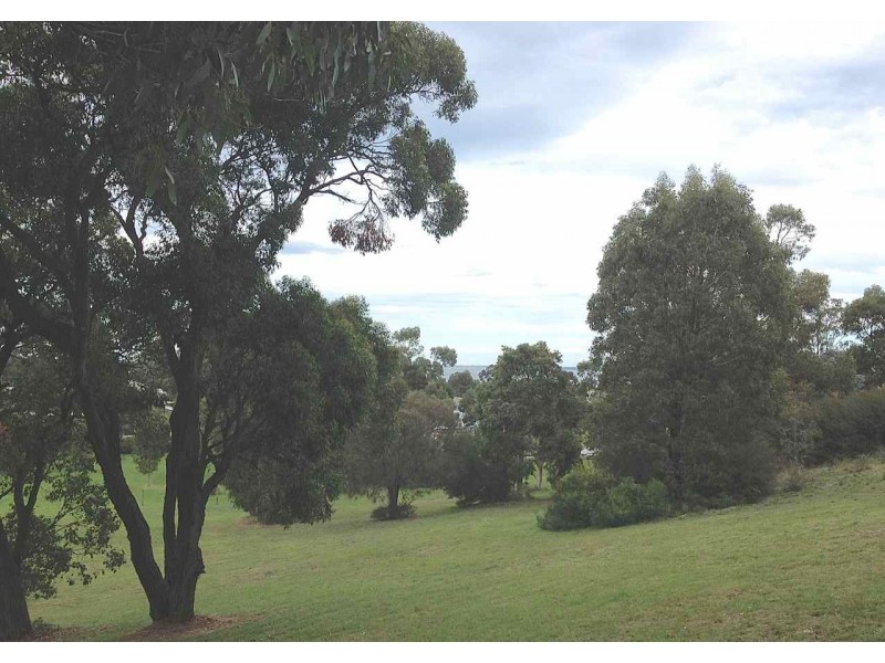 18 The Fields, Metung VIC 3904