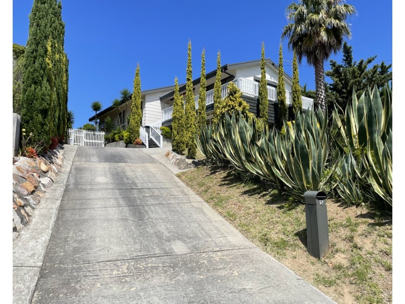 5 View Street, Lakes Entrance VIC 3909