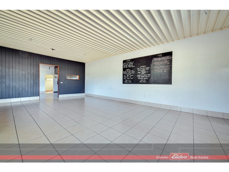 15 Point Road, Lakes Entrance VIC 3909