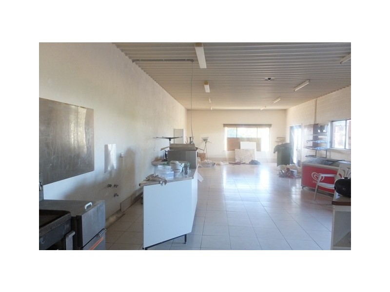 15 Point Road, Lakes Entrance VIC 3909