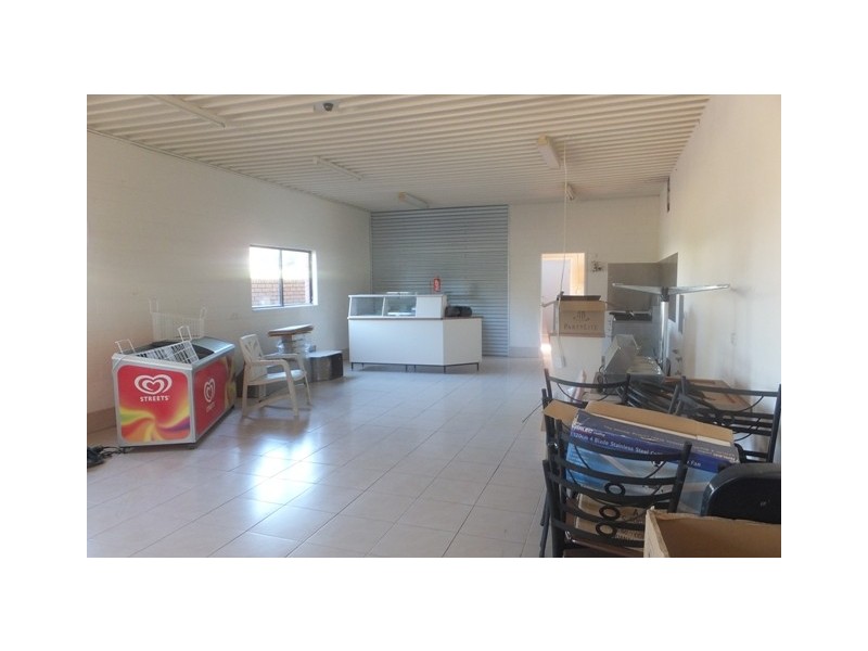 15 Point Road, Lakes Entrance VIC 3909