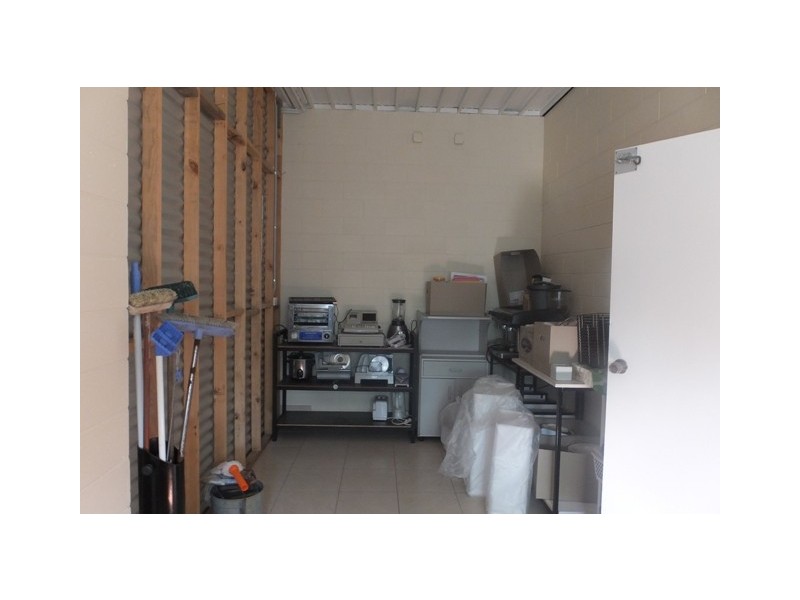 15 Point Road, Lakes Entrance VIC 3909