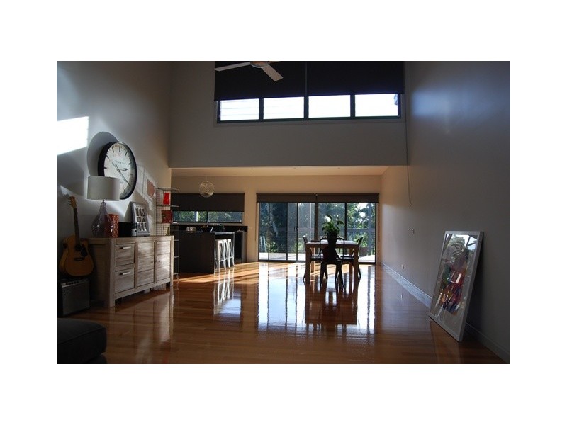 12 Mitchelson Court, Lakes Entrance VIC 3909